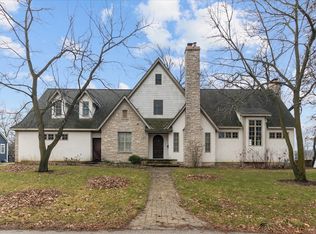 61 George St, Grayslake, IL 60030