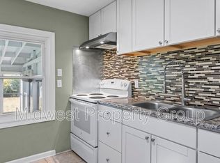 845 Boone St, Florissant, MO 63031