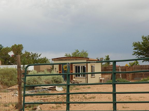 3rd image of 585 Angel Rd