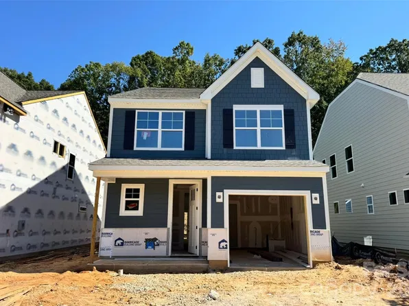 13134 Foxberry Rd, Charlotte, NC 28213