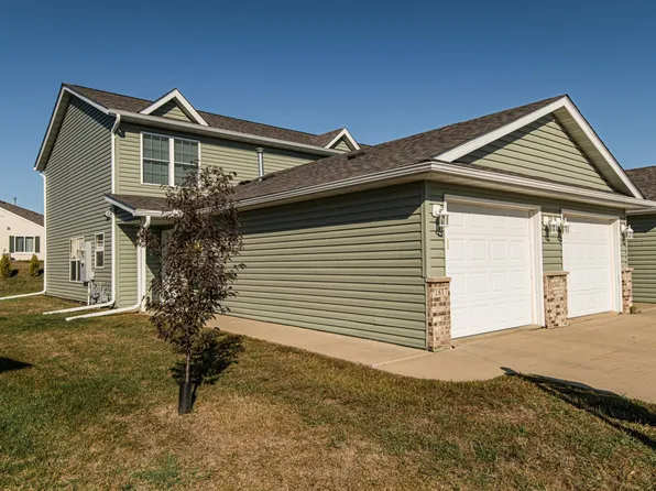 1817 Daniel Ln NE, Stewartville, MN 55976