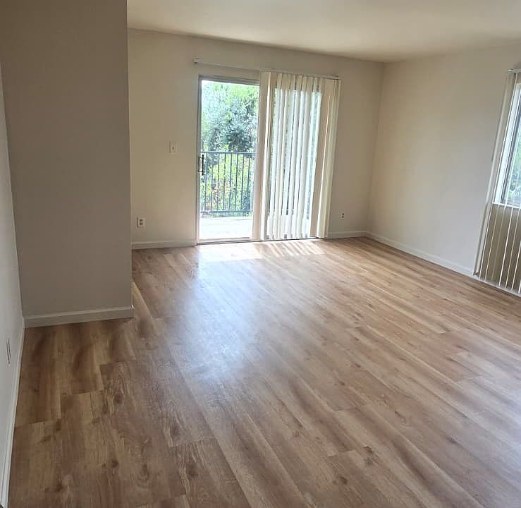 1st image of 645 N Livermore Ave APT 7