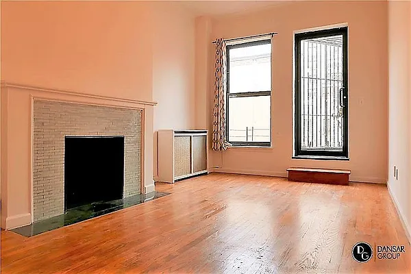 Rented by JK Dansar Corp | media 11