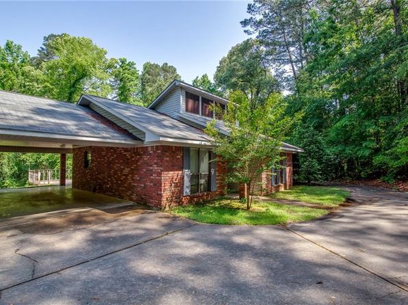 493 Greer Rd, Pineville, LA 71360