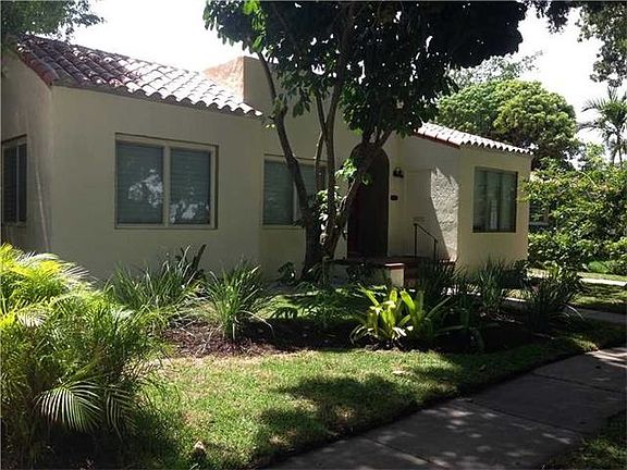 2nd image of 644 Minorca Ave