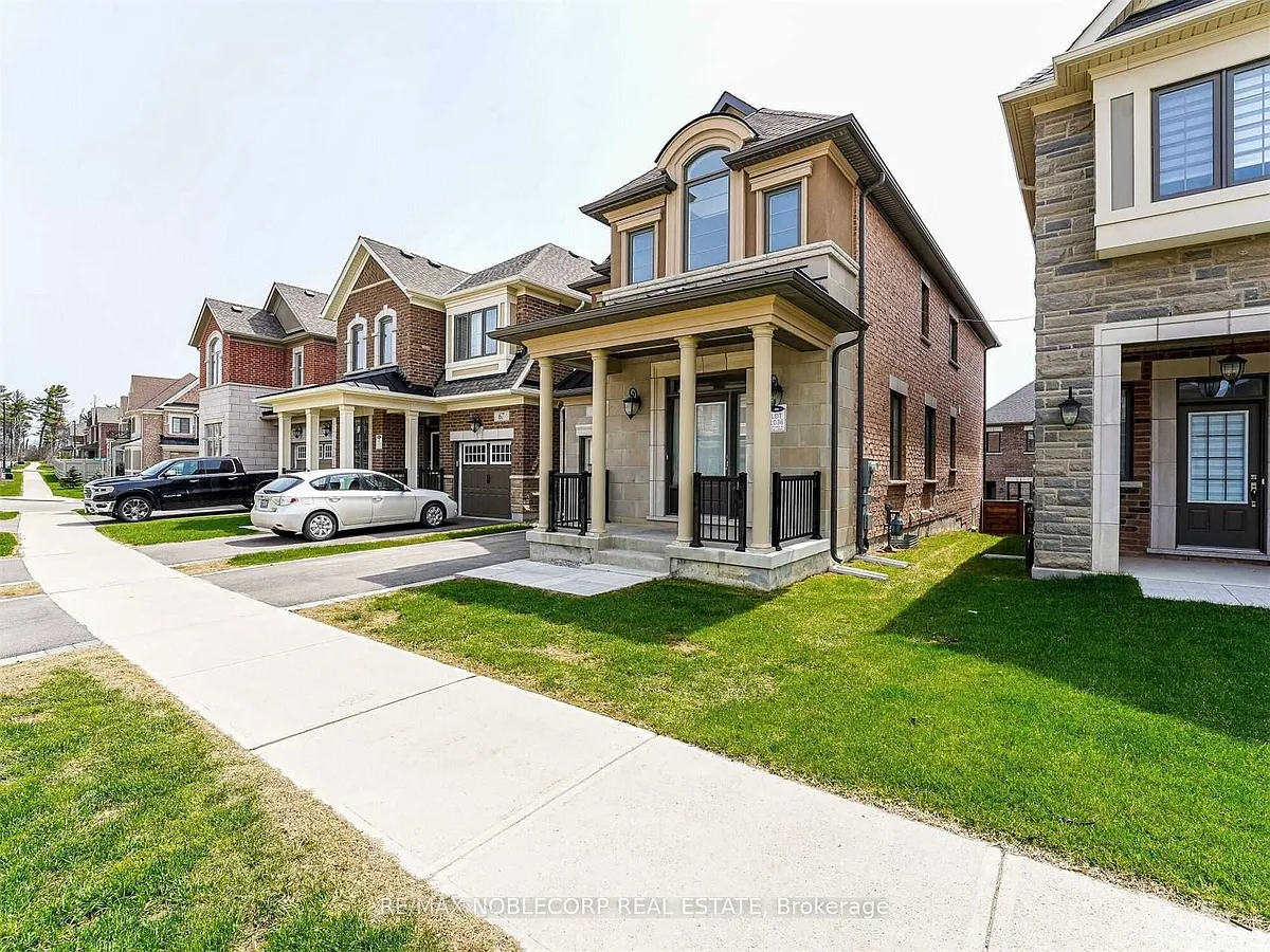 Building Photo - 71 Pierre Berton Blvd