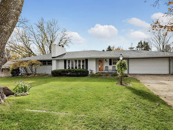 10 Roger Rd, Saint Cloud, MN 56301