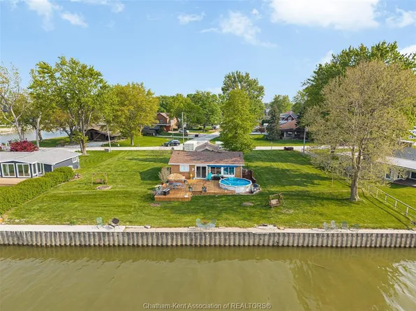 95 Island Cres, Lakeshore, ON N0P 2L0