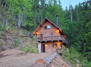 1013 N Poosh-Me-Up Drive, Lilliwaup, WA 98555