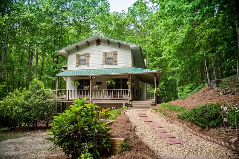 1029 Mill Creek Dr photo 1