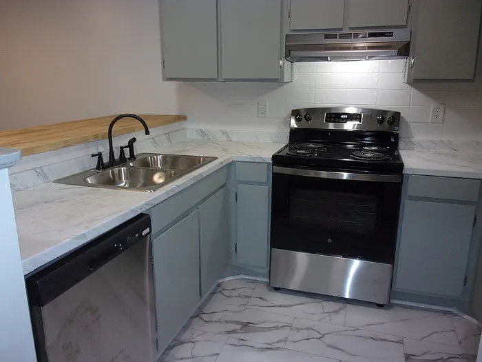 2 bed, 2.0 bath, $1,375 — Photo 3