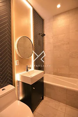 Rented by Yaffa Realty LLC | media 16