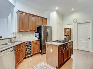 5441 Fairdale Ln, Houston, TX 77056