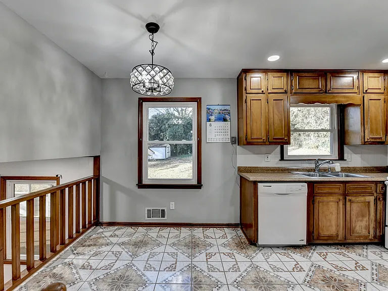 1249 Renee Dr SW #1 — Photo 26