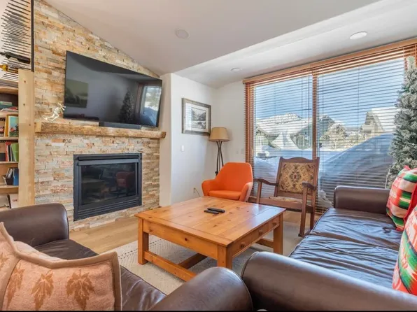 778 Fairway Cir APT 778, Mammoth Lakes, CA 93546
