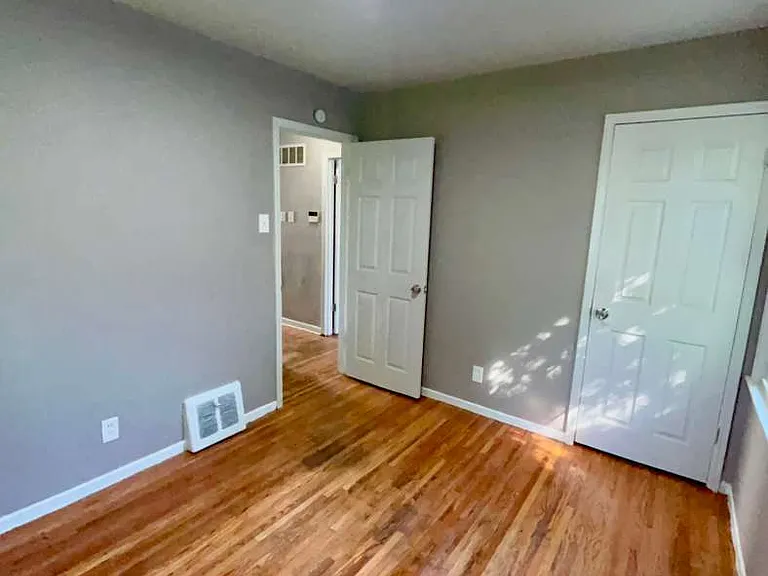 448 Midlothian Rd — Photo 11