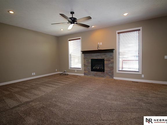 5th image of 6829 Park Crest Dr