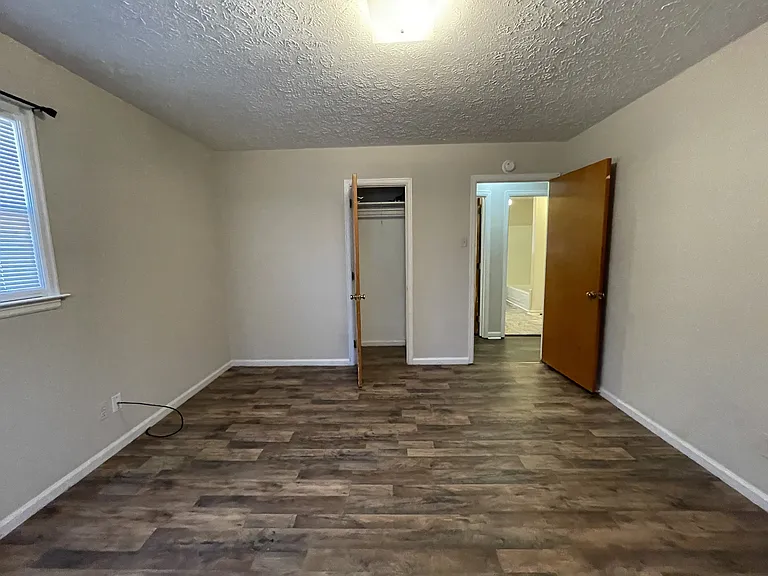 41 Salem Rd #B — Photo 5