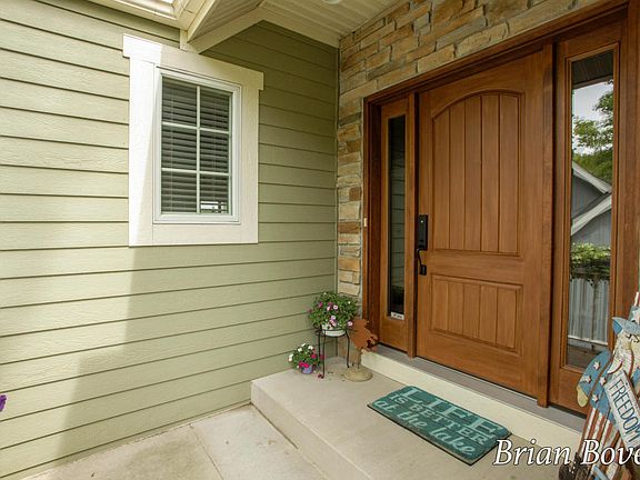 3rd image of 8566 Brower Lake Dr NE