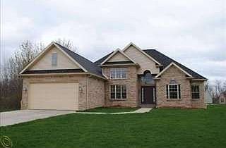 1st image of 6046 Woodridge Ln