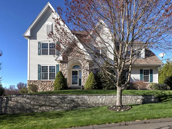 28 Brookside Drive #28, Middlebury, CT 06762