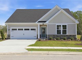 1214 Wharf Hill Dr, Smithfield, VA 23430