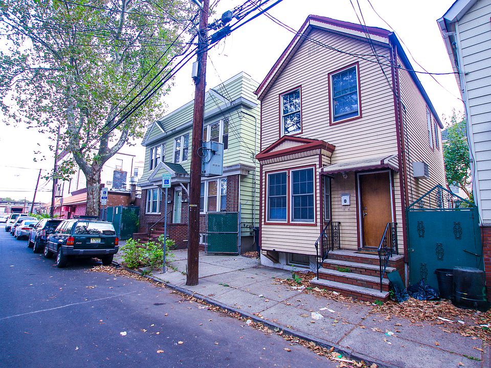 1st image of 14 Lentz Ave