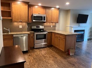 2 S Cedar Pl #2, Boston, MA 02116