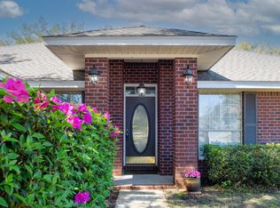 2043 Alfred Blvd, Navarre, FL 32566