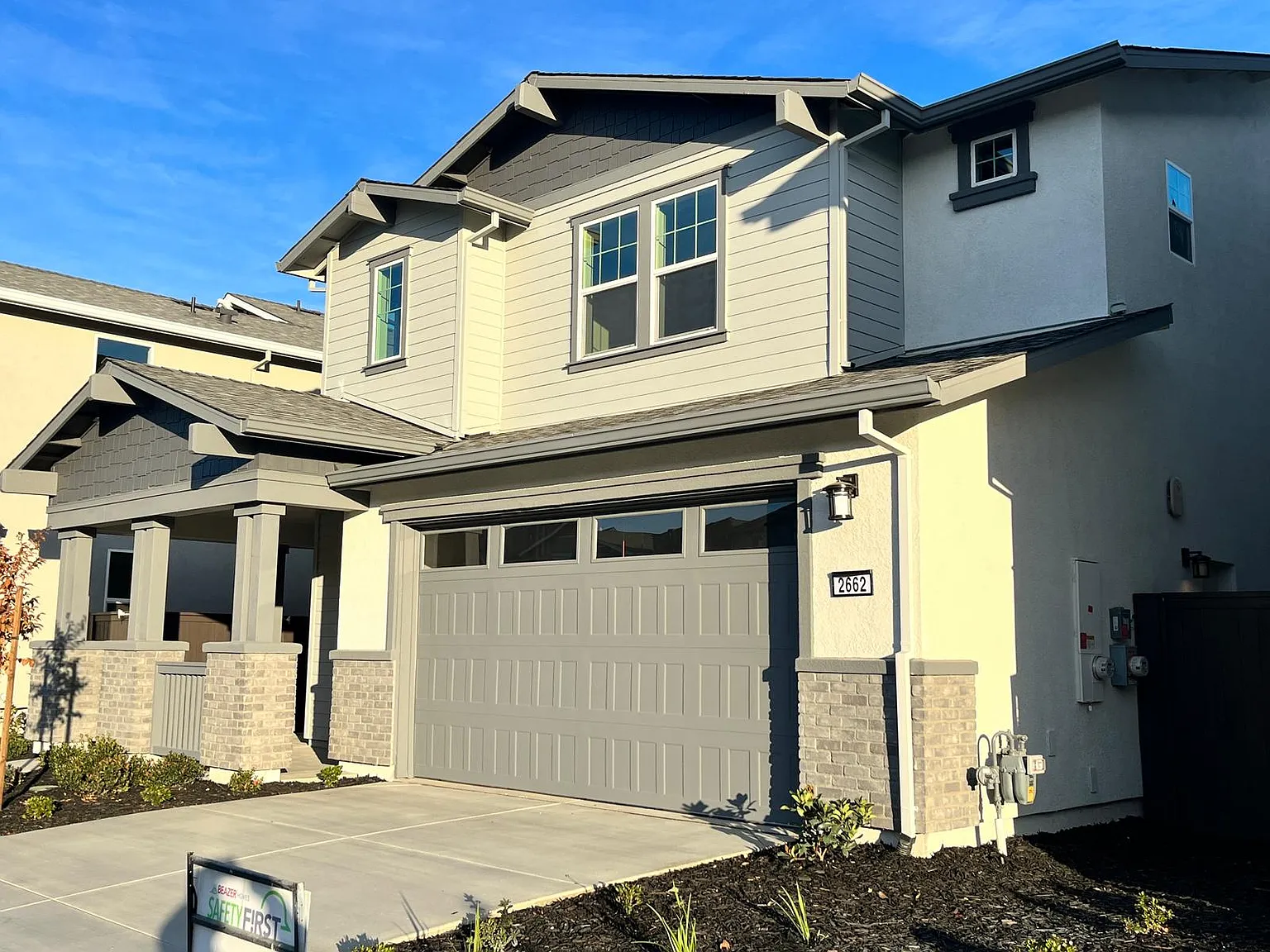 4 bed, 2606 sqft, $3,795 — Photo 4