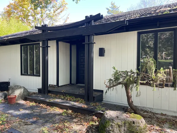 770 Price Knoll Ln, Milford, OH 45150