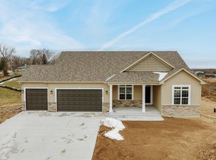 1508 Mila WAY, Burlington, WI 53105
