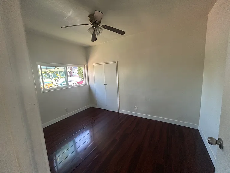 226 W Ofarrell St #1 — Photo 4