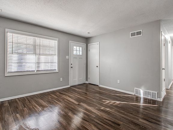 3rd image of 4174 Hobson Rd
