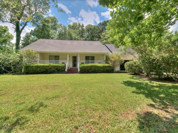 3 Wyecreek Ave