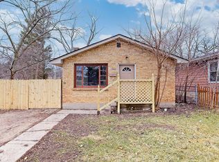 2406 Hermon Ave, Zion, IL 60099