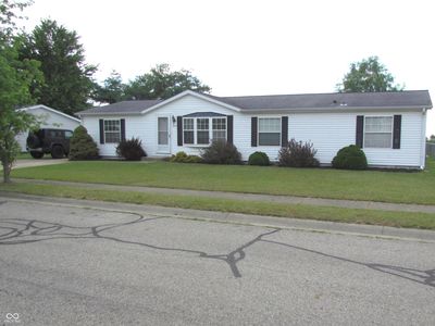 4672 Autumn Ridge Dr, Columbus, IN, 47203