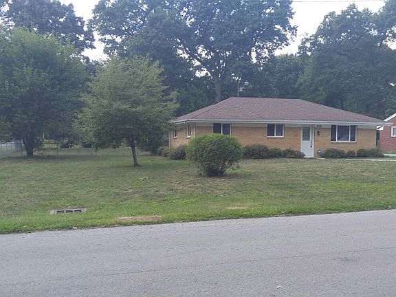 Double Lot!   3 bed, 2 baths