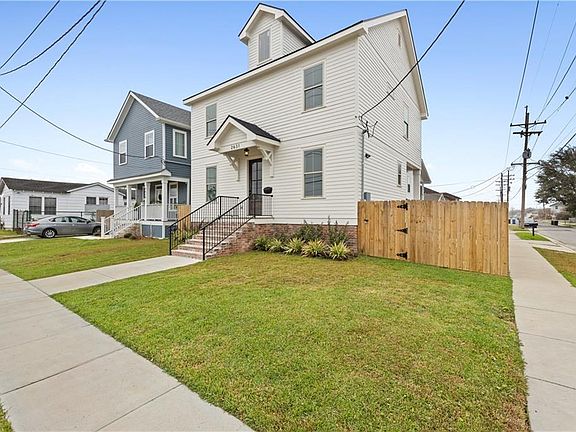 2nd image of 2631 Mendez St