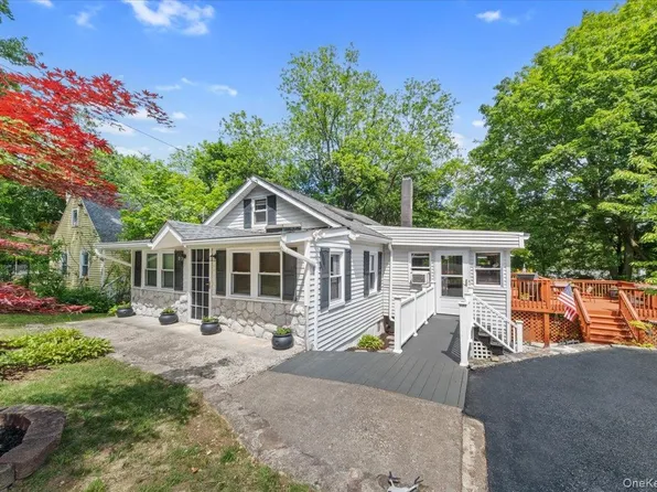 118 Hewitt Street, Lake Peekskill, NY 10537