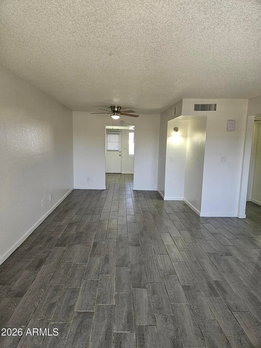 Building Photo - 3810 E Earll Dr #208A