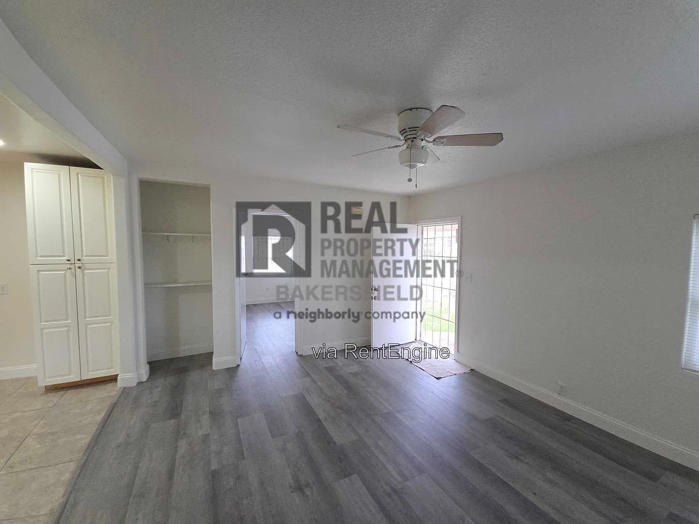 2 bed, 1.0 bath, 715 sqft, $995 — Photo 4
