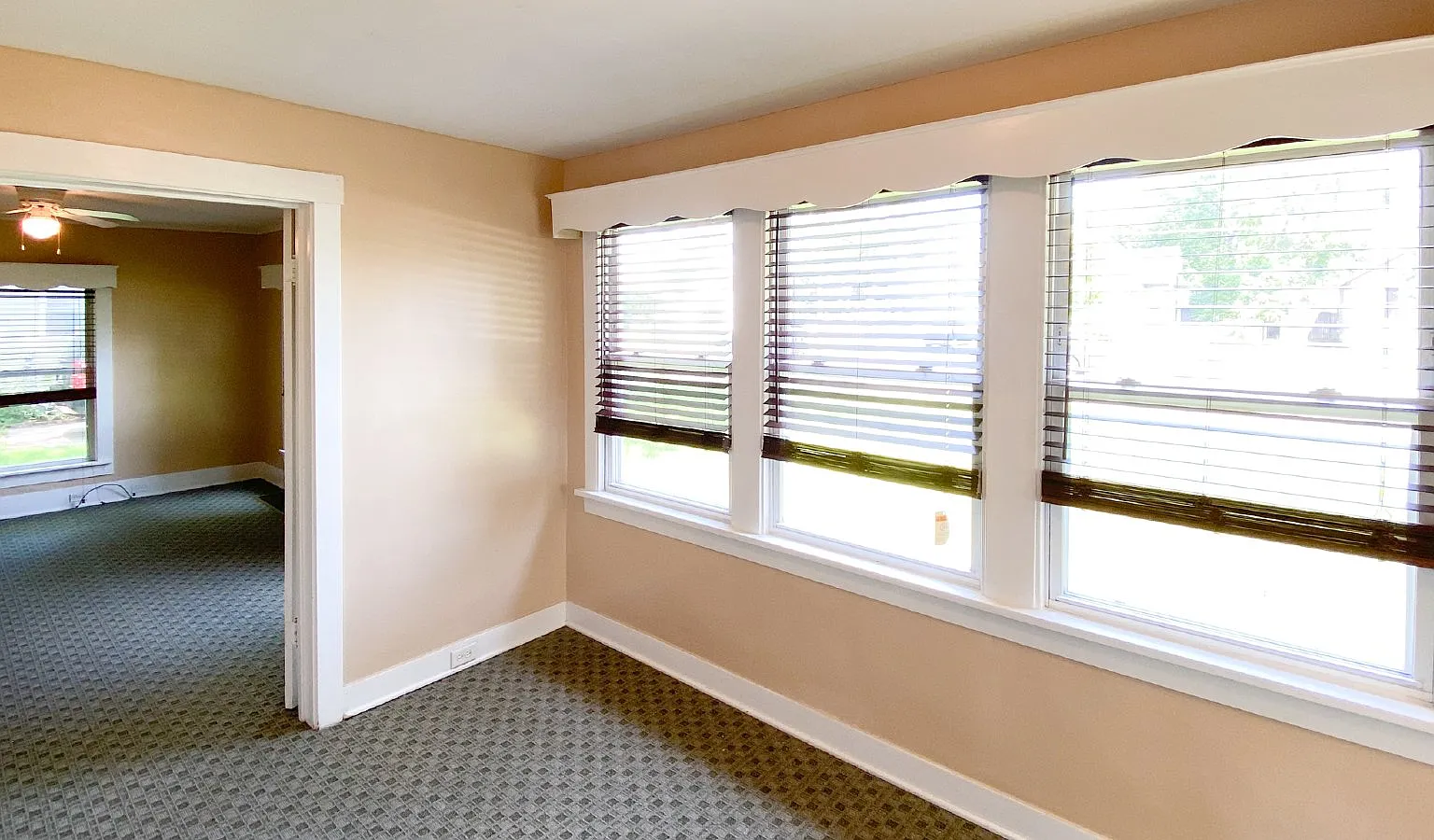 2 bed, 1.0 bath, $1,350 — Photo 3