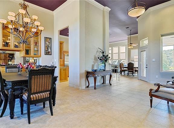4th image of 1020 Lady Amber Ct