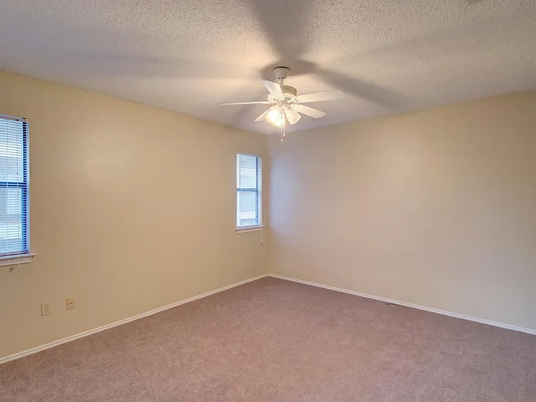 9803 Copper Creek Dr #B — Photo 5