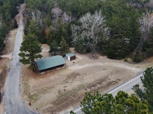 42 County Road 35720, Powderly, TX 75473