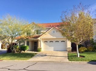 2568 Santa Maria Ave, Sanger, CA 93657