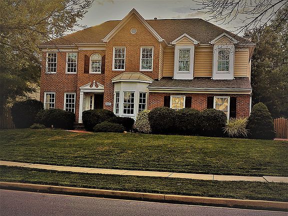 2nd image of 2611 Northrup Dr