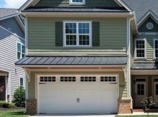 5201 Valley Stream Rd, Charlotte, NC 28209