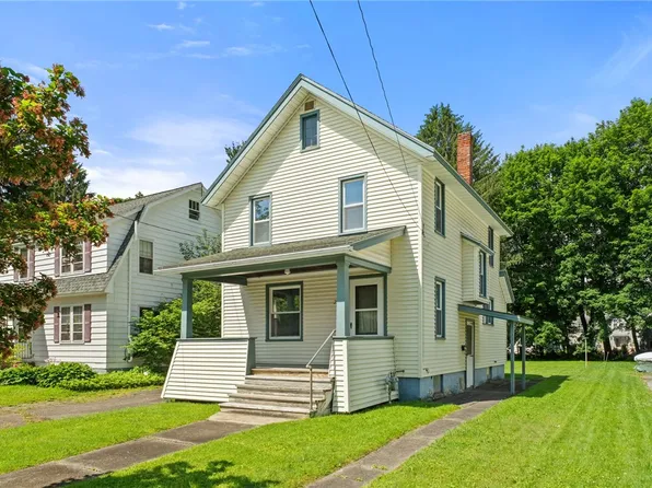 23 Cedar St, Cortland, NY 13045